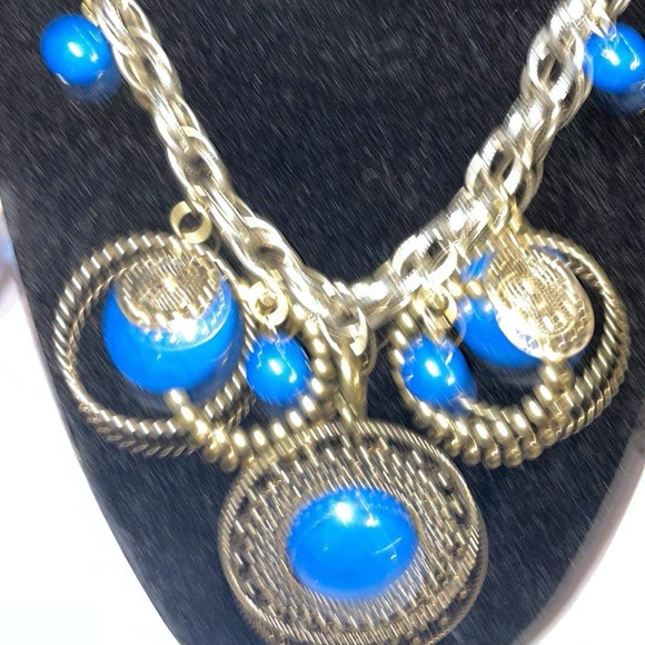 PREMIER DESIGN NECKLACE - Picture 3 of 4